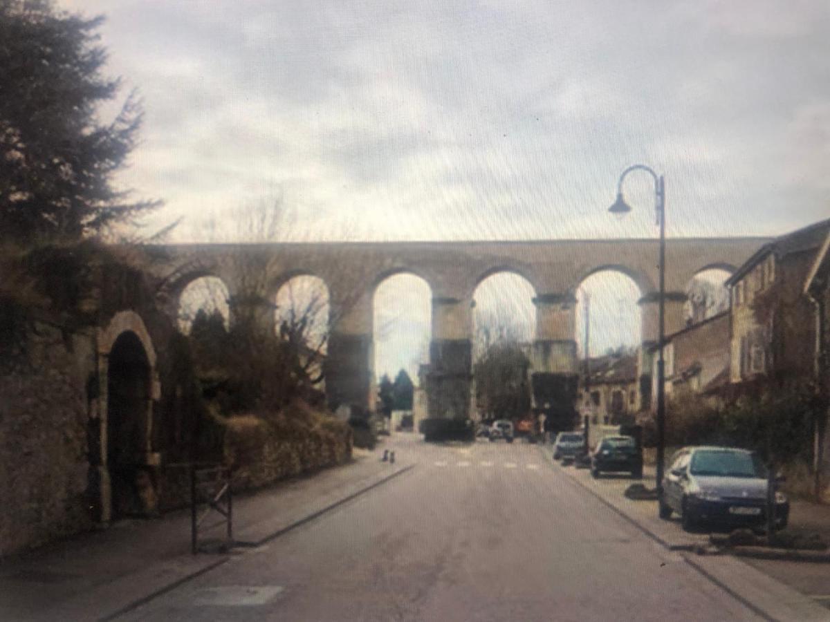 Metz-Sud - Appartement 120 M2 Dans Maison Du XVIII - Jouy Aux Arches Entre Nancy Et Luxembourg - Proximite Toutes Commodites Extérieur photo